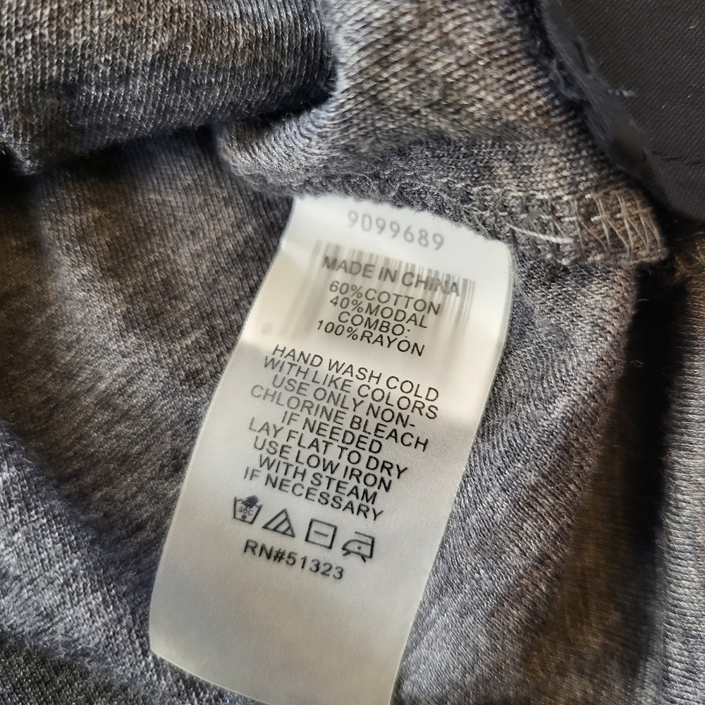 Vince Camuto Long Sleeve Gray Top Layered Look Women's Size XL - Picture 8 of 8